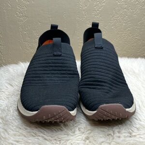 Merrell Range Black Slip-On Mens Shoes